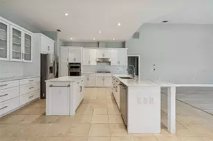 3351 Bristol Pl, Tarpon Springs, FL 34688 - Photo 36