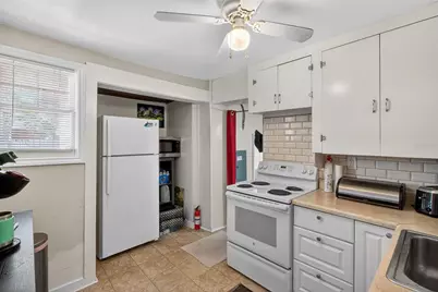 322 47th Street N, Saint Petersburg, FL 33713 - Photo 42