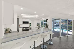 1979 Iowa Ave NE, Saint Petersburg, FL 33703 - Photo 12