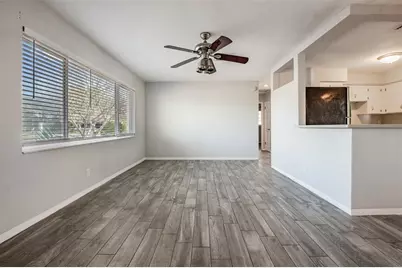 5744 58th Avenue N, Saint Petersburg, FL 33709 - Photo 8