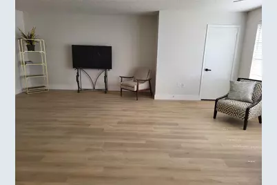 5521 80th Street N #312, Saint Petersburg, FL 33709 - Photo 4