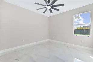 1326 NE 7th Pl, Cape Coral, FL 33909 - Photo 24