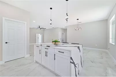 1326 NE 7th Place, Cape Coral, FL 33909 - Photo 16