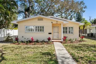 662 Villa Grande Ave S, Saint Petersburg, FL 33707 - Photo 1