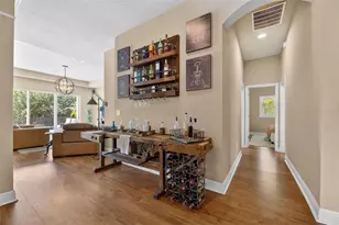 6909 Crestpoint Dr, Apollo Beach, FL 33572 - Photo 30