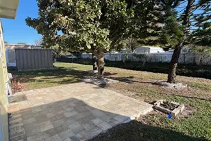 11300 124th Ave, Largo, FL 33778 - Photo 6