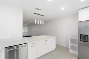 2073 Denmark St, Clearwater, FL 33763 - Photo 14