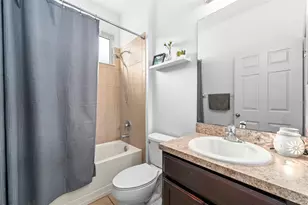 10207 Avelar Ridge Dr, Riverview, FL 33578 - Photo 16