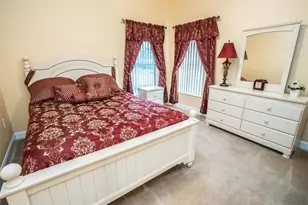 1018 Lightfoot Rd, Wimauma, FL 33598 - Photo 32