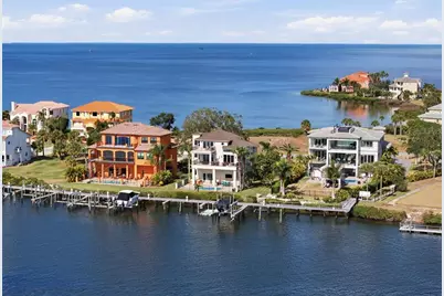 25 Harborpointe Drive, Port Richey, FL 34668 - Photo 18