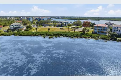 25 Harborpointe Drive, Port Richey, FL 34668 - Photo 12