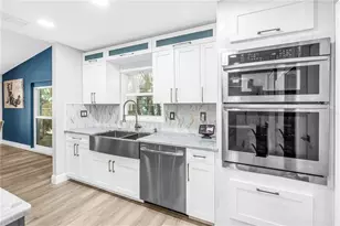 6821 N Circle Creek Dr, Pinellas Park, FL 33781 - Photo 8