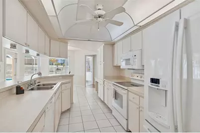 16402 Fringe Tree Drive, Spring Hill, FL 34610 - Photo 18