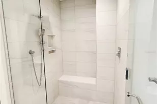 275 1st Ave S, Saint Petersburg, FL 33701 - Photo 18