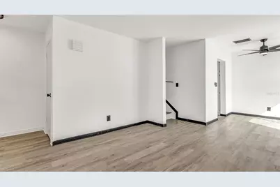 8800 Bardmoor Boulevard #12, Seminole, FL 33777 - Photo 6