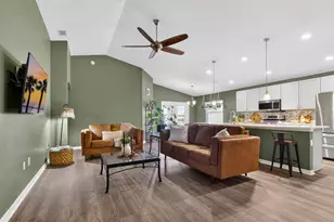 11911 Stone Pine St, Riverview, FL 33569 - Photo 6