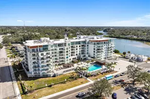 1028 Sunset Point Rd, Clearwater, FL 33755 - Photo 22