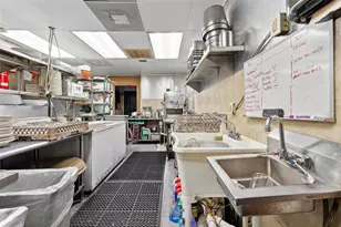 7390 Shoal Line Blvd, Weeki Wachee, FL 34607 - Photo 24