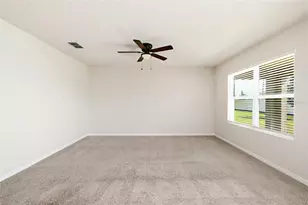 2725 Dumont Ln, Tavares, FL 32778 - Photo 10
