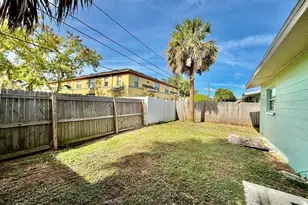 257 38th Ave SE, Saint Petersburg, FL 33705 - Photo 18