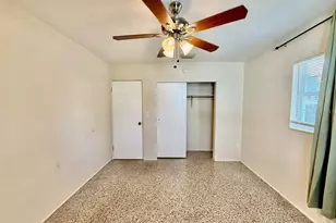 257 38th Ave SE, Saint Petersburg, FL 33705 - Photo 14