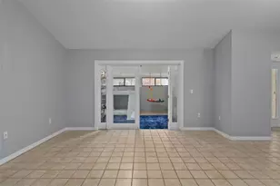 1880 N Crystal Lake Dr, Lakeland, FL 33801 - Photo 18