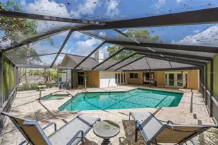 508 Running Horse Rd, Seffner, FL 33584 - Photo 2