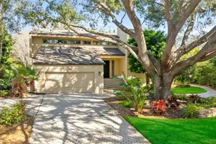 1351 Willow Brk Dr, Palm Harbor, FL 34683 - Photo 48