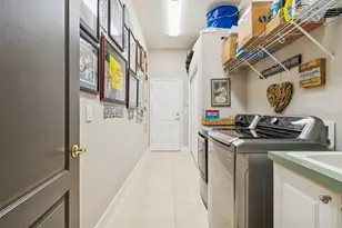 10413 Applecross Ln, Tampa, FL 33626 - Photo 36