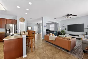 15536 Telford Spring Dr, Sun City Center, FL 33573 - Photo 14