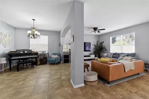 15536 Telford Spring Dr, Sun City Center, FL 33573 - Photo 8