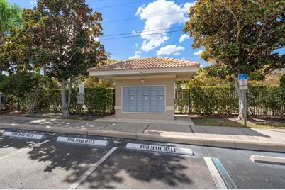 8204 Caponata Boulevard, Seminole, FL 33777 - Photo 22