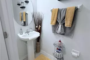 14430 Haddon Mist Dr, Wimauma, FL 33598 - Photo 18