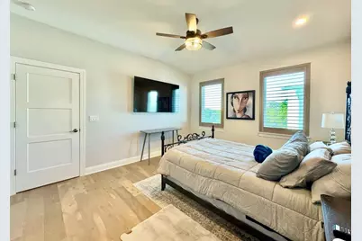 4740 Legacy Park Drive, Tampa, FL 33611 - Photo 28