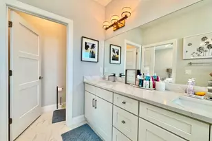 4740 Legacy Park Dr, Tampa, FL 33611 - Photo 36