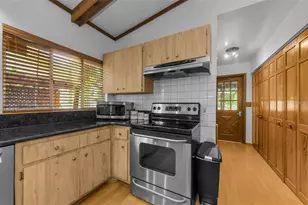 2602 Cyprus Dr, Palm Harbor, FL 34684 - Photo 10