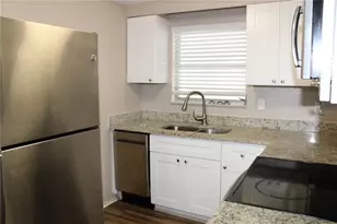 10512 121st Ave, Largo, FL 33773 - Photo 6