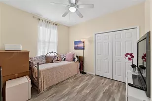 4174 70th St Cir E, Palmetto, FL 34221 - Photo 10