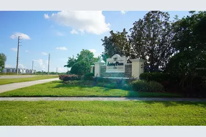 30950 Mandolin Cay Avenue, Wesley Chapel, FL 33543 - Photo 14