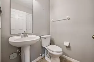 8512 Shallow Creek Ct, New Port Richey, FL 34653 - Photo 26