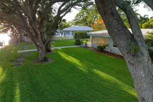 5 Shore Dr, Dunedin, FL 34698 - Photo 10