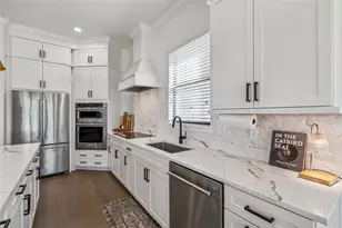 3016 W Ballast Point Blvd, Tampa, FL 33611 - Photo 14