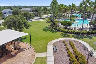 33975 Astoria Cir, Wesley Chapel, FL 33545 - Photo 44