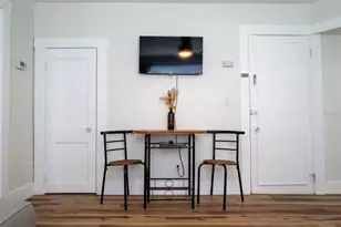 127 17th Ave S, Saint Petersburg, FL 33701 - Photo 8