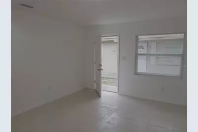 8215 Klondyke Street, Tampa, FL 33604 - Photo 10