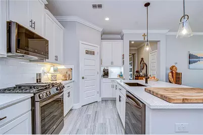 5011 Ballantrae Boulevard, Land O Lakes, FL 34638 - Photo 8