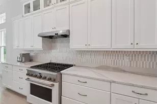 2304 Clement Rd, Lutz, FL 33549 - Photo 8
