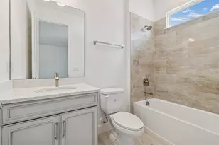 958 Signet Dr, Apollo Beach, FL 33572 - Photo 46