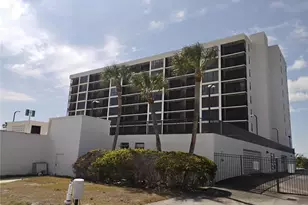 7100 Sunshine Skyway Ln S, Saint Petersburg, FL 33711 - Photo 2