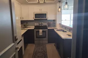 7100 Sunshine Skyway Ln S, Saint Petersburg, FL 33711 - Photo 10